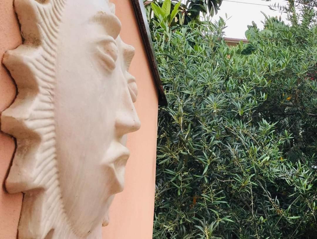 B & B Jasmine Santa Teresa Di Riva Dış mekan fotoğraf