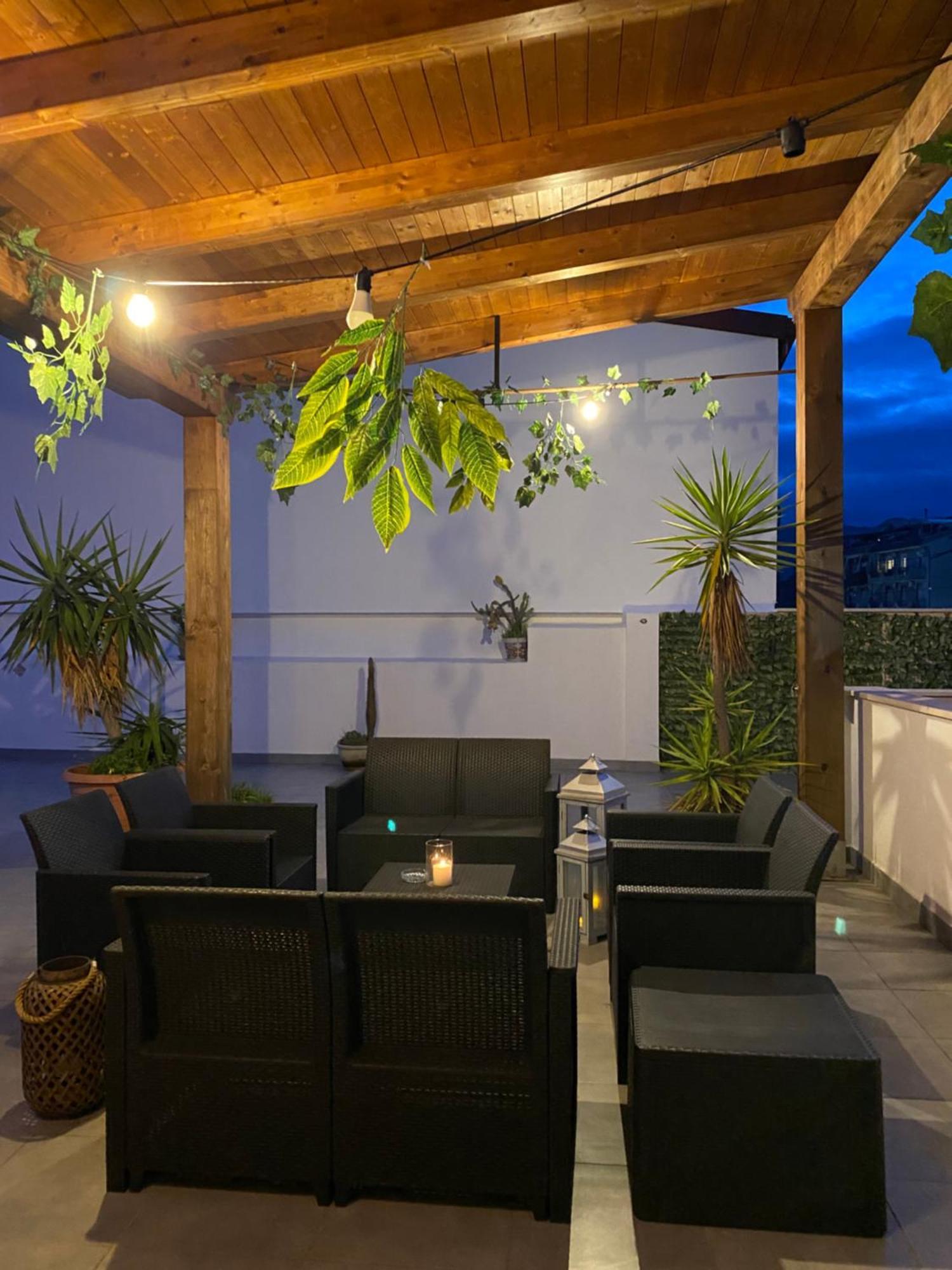 B & B Jasmine Santa Teresa Di Riva Dış mekan fotoğraf