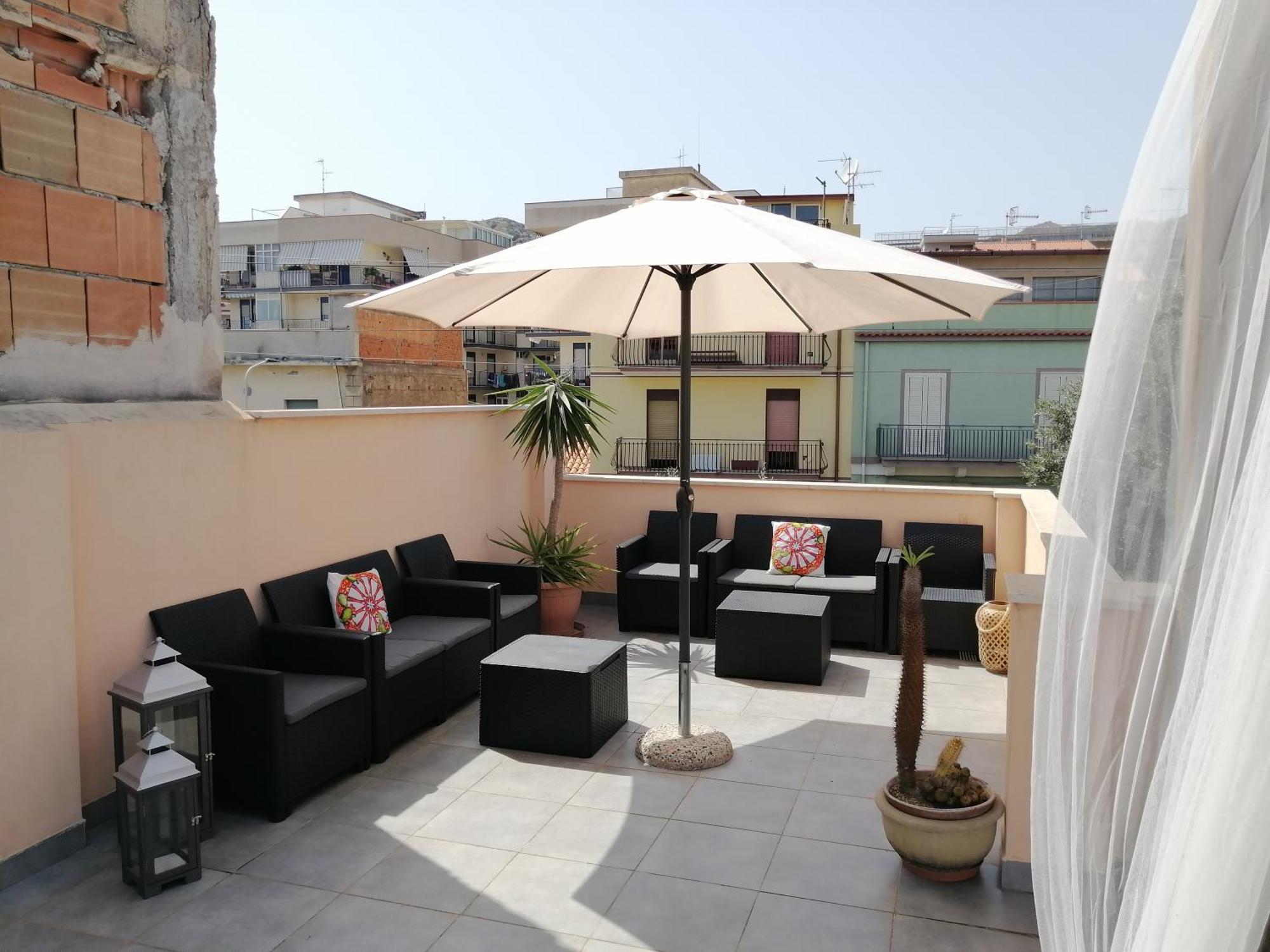B & B Jasmine Santa Teresa Di Riva Dış mekan fotoğraf