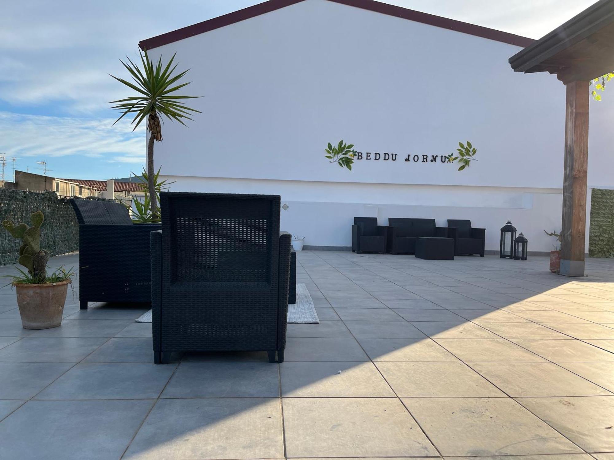 B & B Jasmine Santa Teresa Di Riva Dış mekan fotoğraf