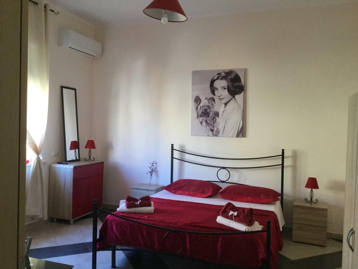 B & B Jasmine Santa Teresa Di Riva Dış mekan fotoğraf