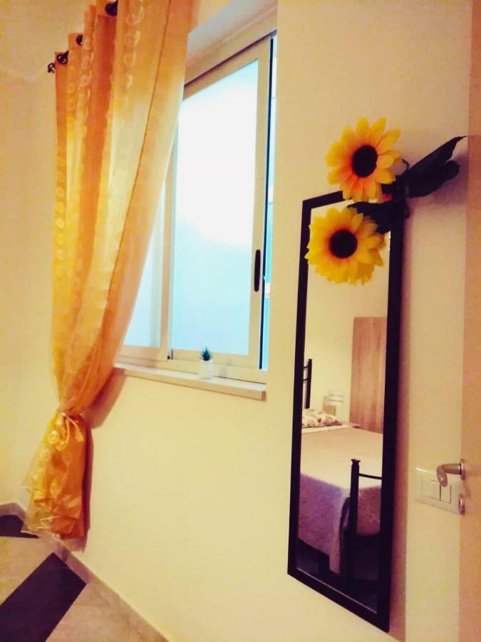 B & B Jasmine Santa Teresa Di Riva Dış mekan fotoğraf